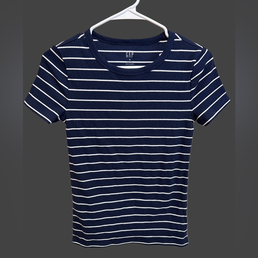 GAP Navy and White Crewneck Tee